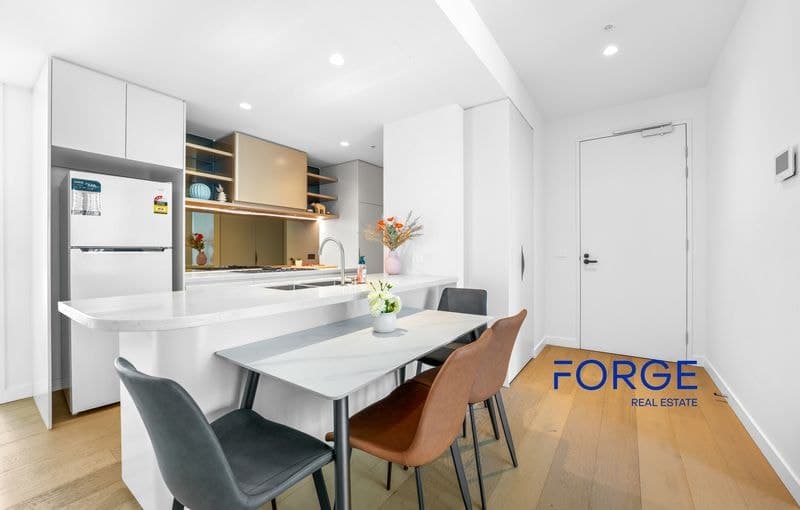 609 / 94 Stanley Street, West Melbourne, West Melbourne - Thumbnail 3