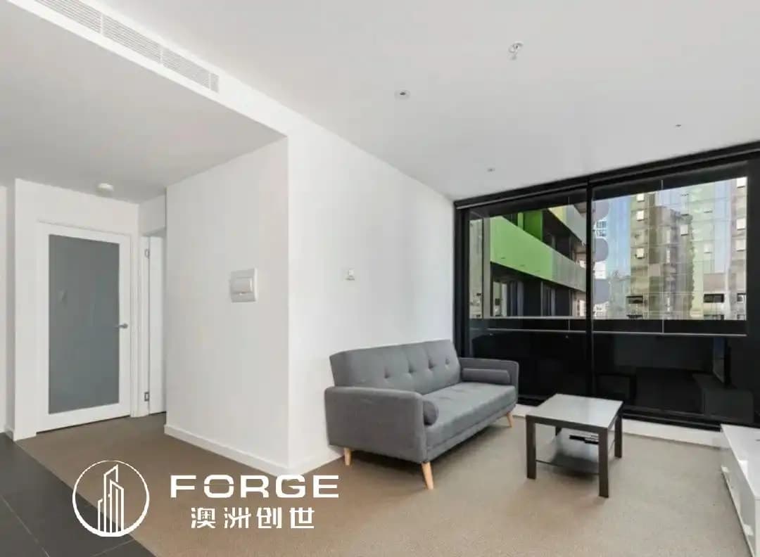 2119 / 555 Swanston Street, Carlton, Carlton - Image 1