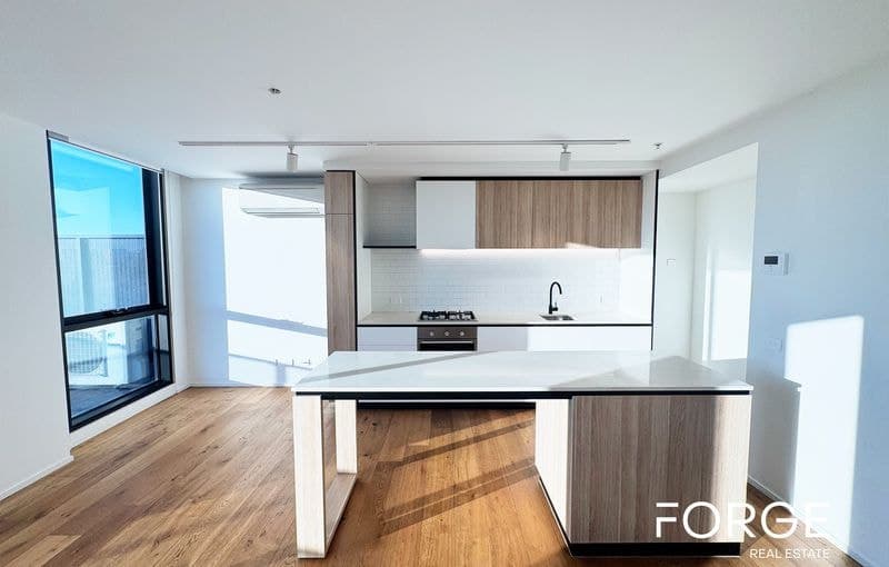 701 / 121 Rosslyn Street, West Melbourne, West Melbourne - Image 1