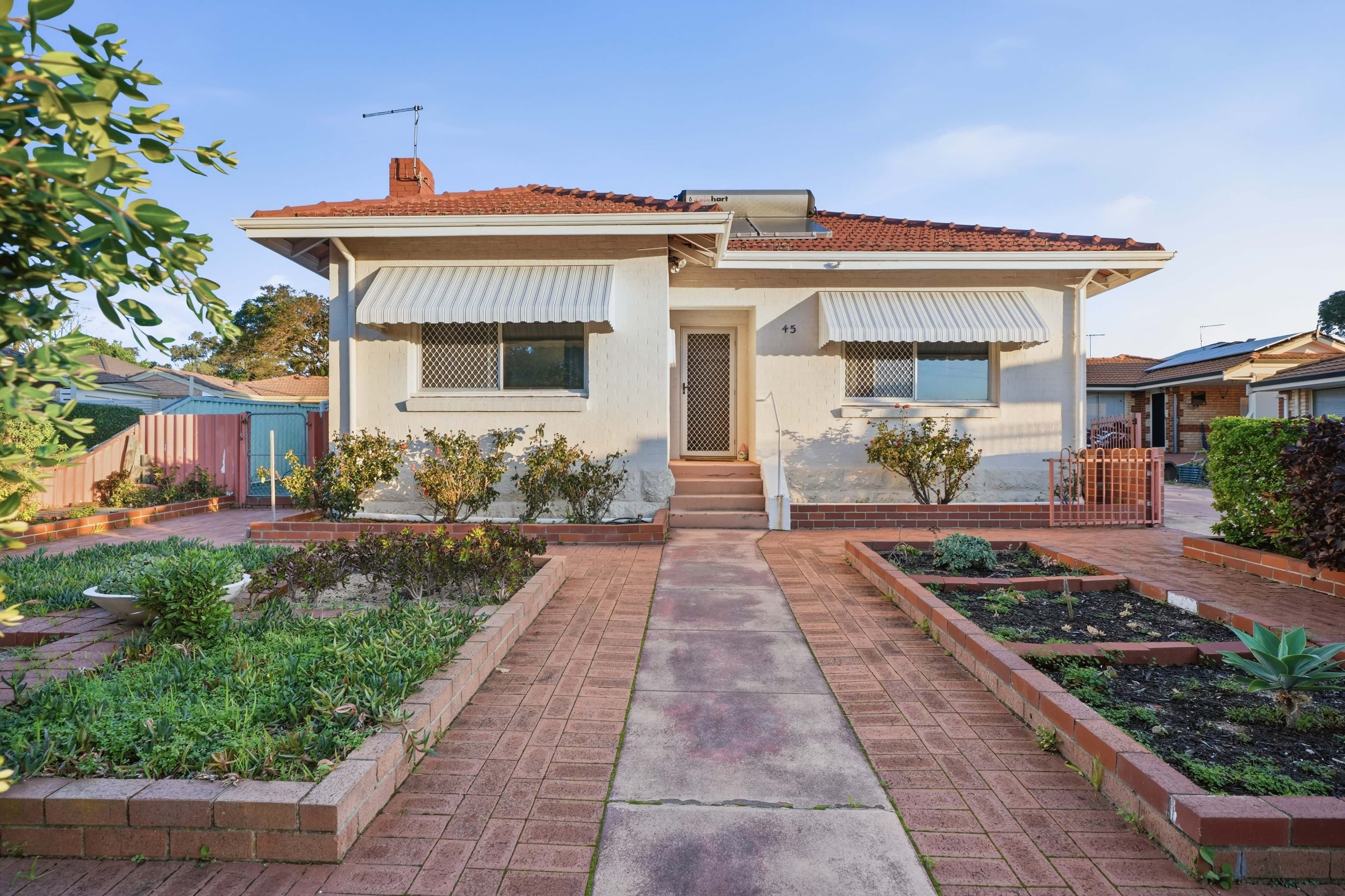 45 Ramsdale Street, DOUBLEVIEW WA 6018, Doubleview - Thumbnail 4