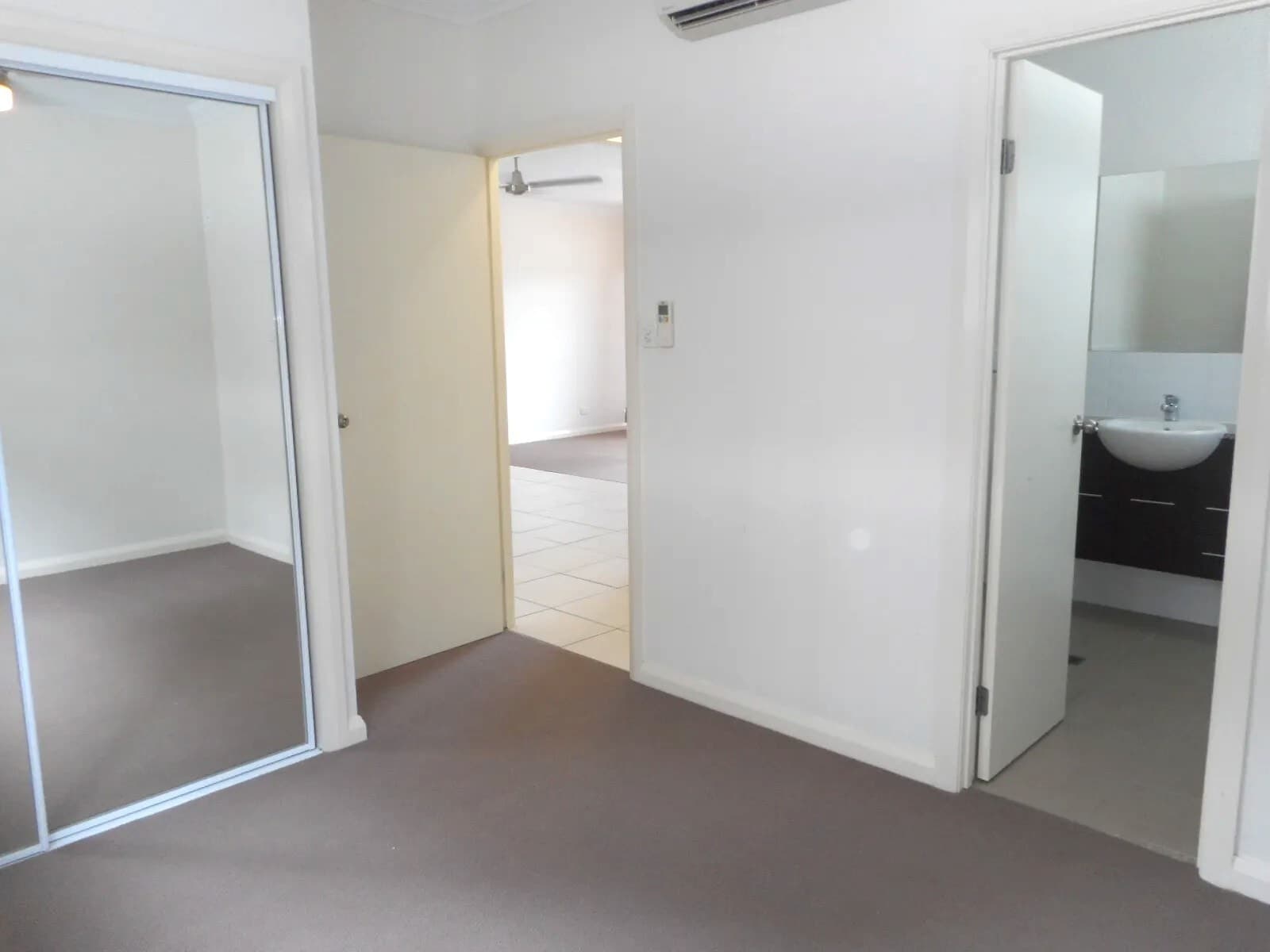 30/3 Deloraine Close, Cannonvale - Thumbnail 6