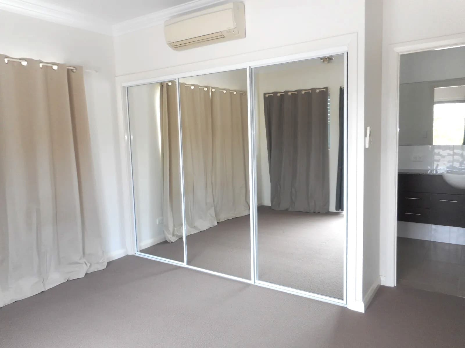 30/3 Deloraine Close, Cannonvale - Thumbnail 8