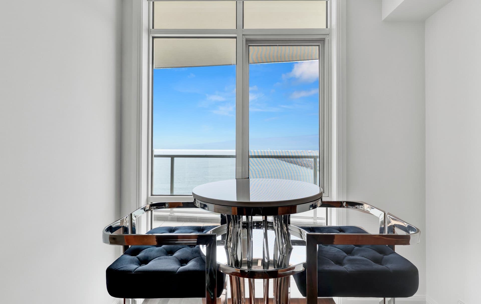 507/127 Beach Street, Port Melbourne, Port Melbourne - Thumbnail 4