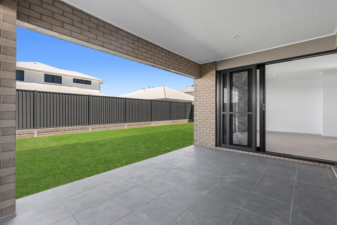35 Ascot Circuit, PALMVIEW, QLD 4553, Palmview - Thumbnail 5