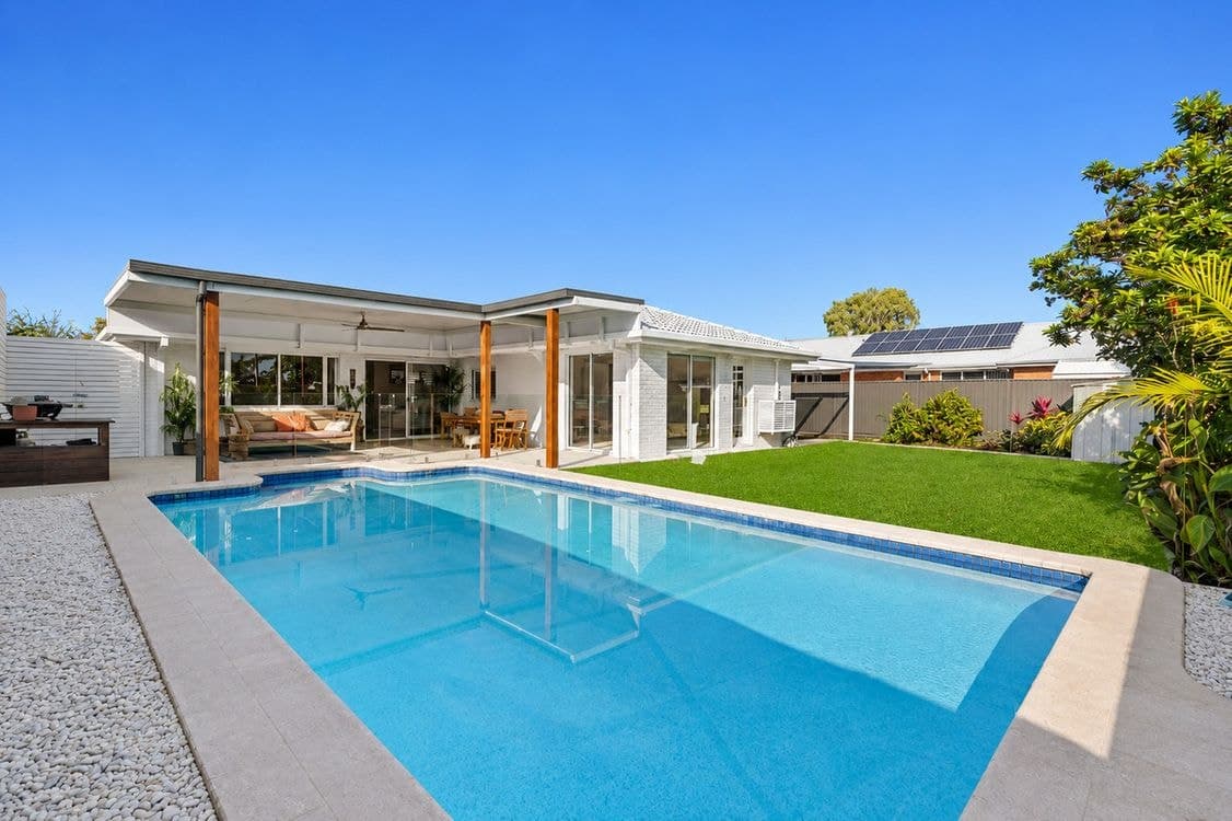 3 Harrier Drive, Burleigh Waters, QLD 4220, Burleigh Waters - Image 1