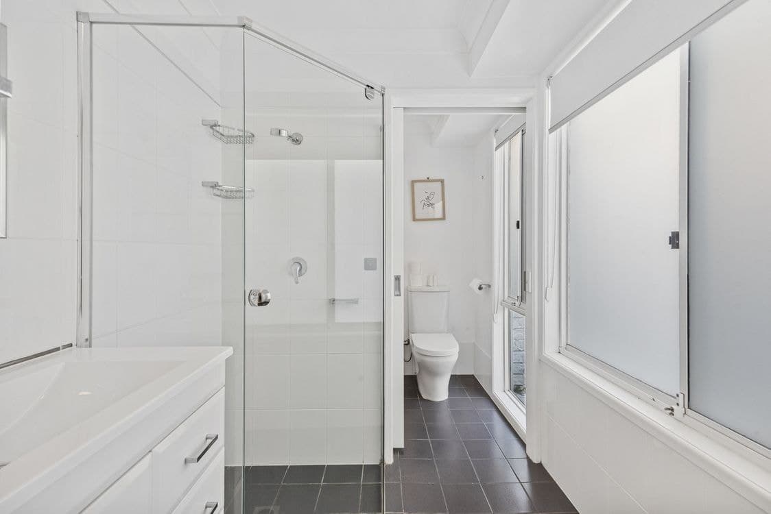3 Harrier Drive, Burleigh Waters, QLD 4220, Burleigh Waters - Thumbnail 8