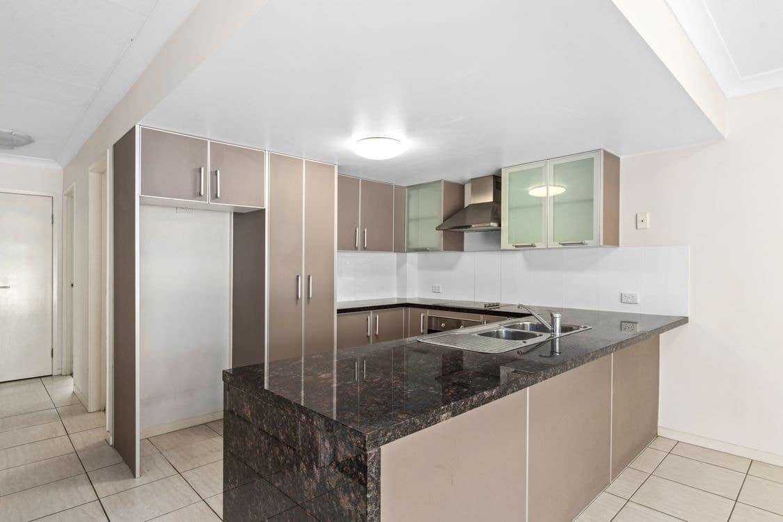 1/7 Gaythorne Road, GAYTHORNE, QLD 4051, Gaythorne - Thumbnail 2