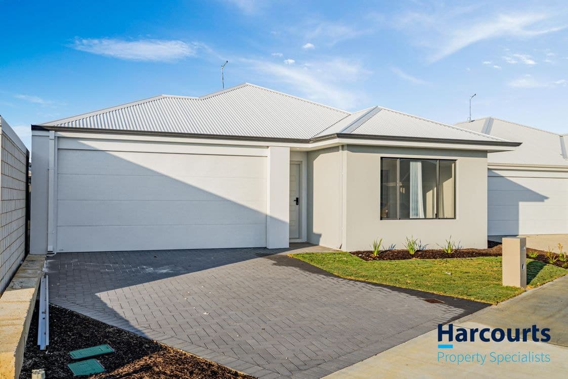 30 Kembla Way, LAKELANDS, WA 6180, Lakelands - Thumbnail 2