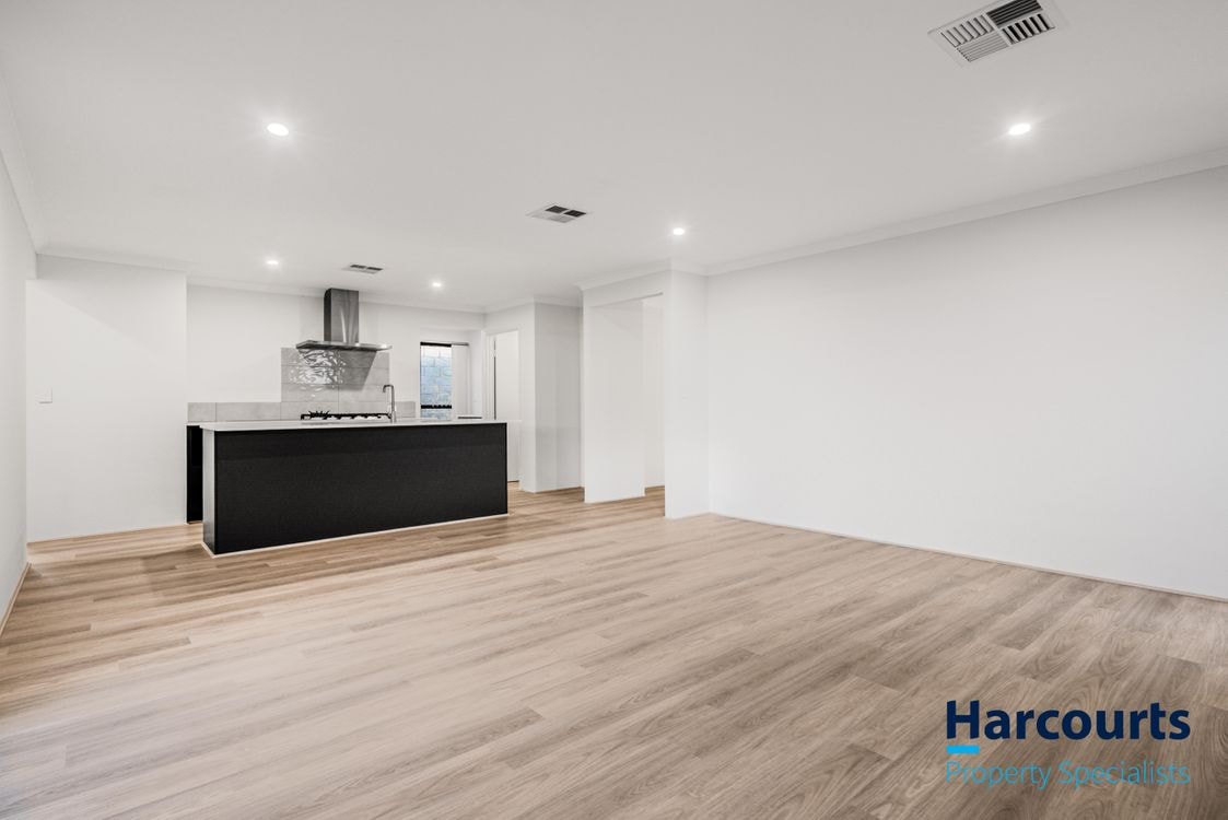 30 Kembla Way, LAKELANDS, WA 6180, Lakelands - Thumbnail 5