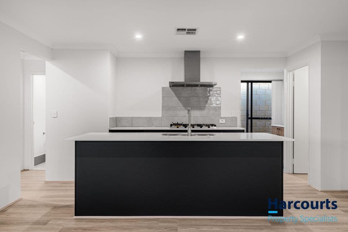 30 Kembla Way, LAKELANDS, WA 6180, Lakelands - Thumbnail 7