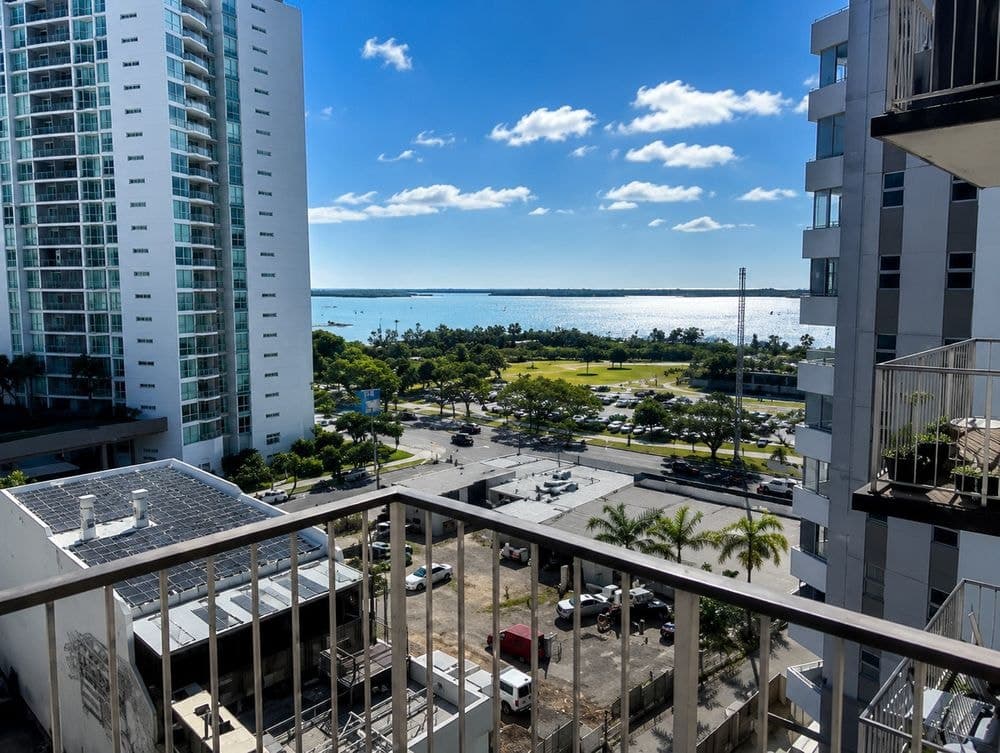 27/72 Marine Parade, Southport, QLD 4215, Southport - Thumbnail 6