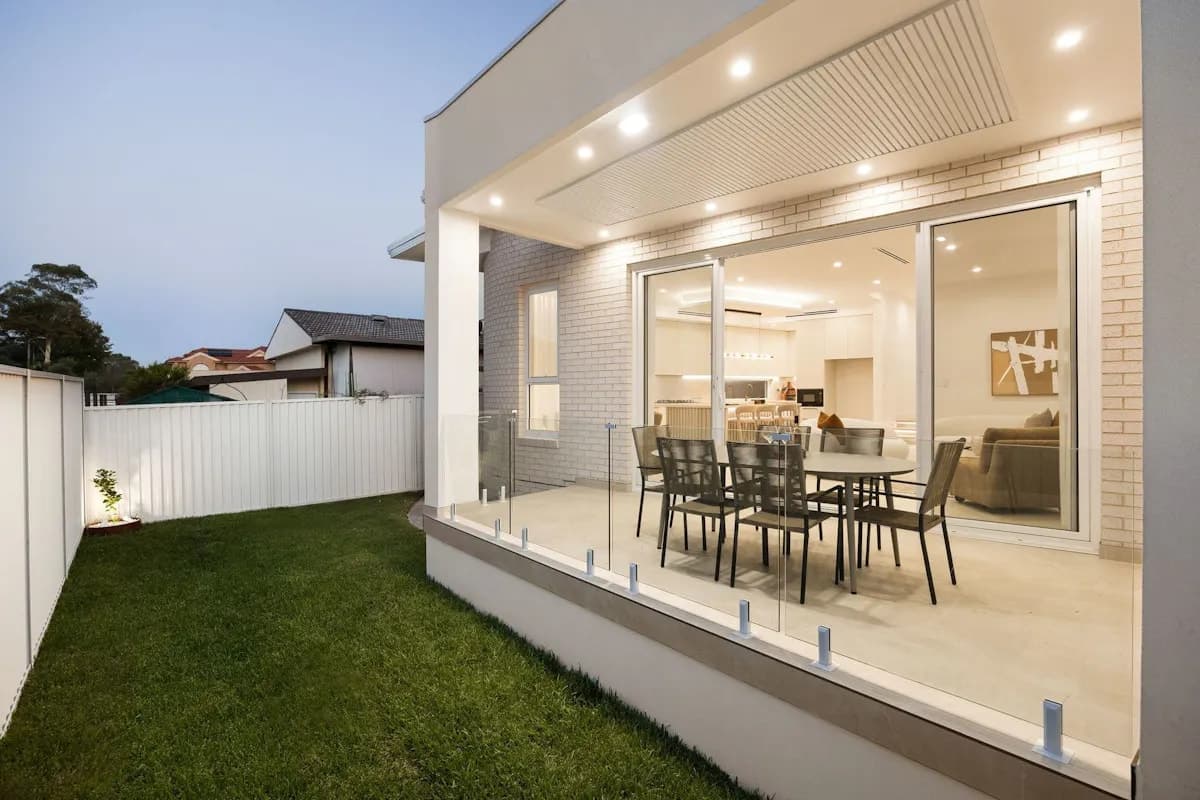 2a Leah Avenue, Picnic Point, NSW, 2213, Picnic Point - Thumbnail 6