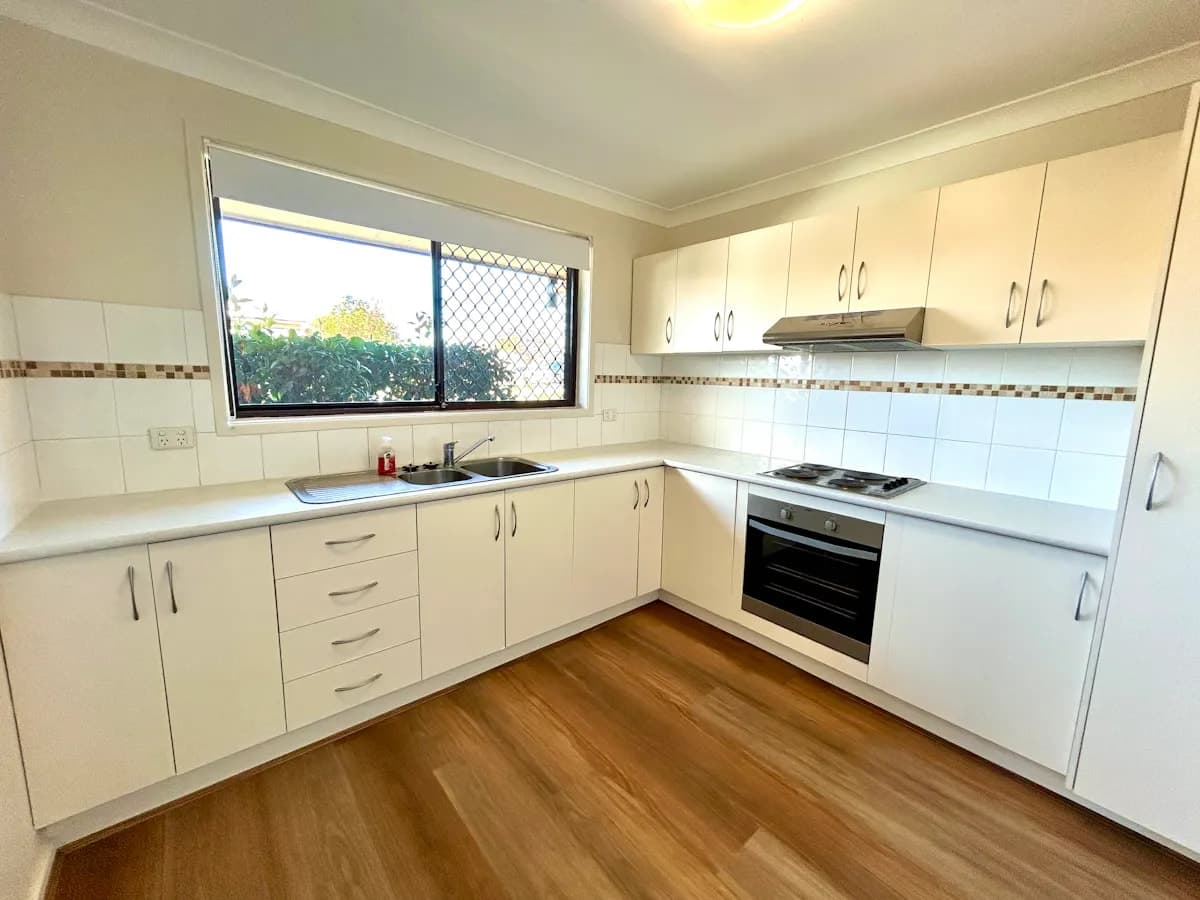 1/162 Goonoo Goonoo Road, Tamworth, NSW, 2340, Tamworth - Thumbnail 3