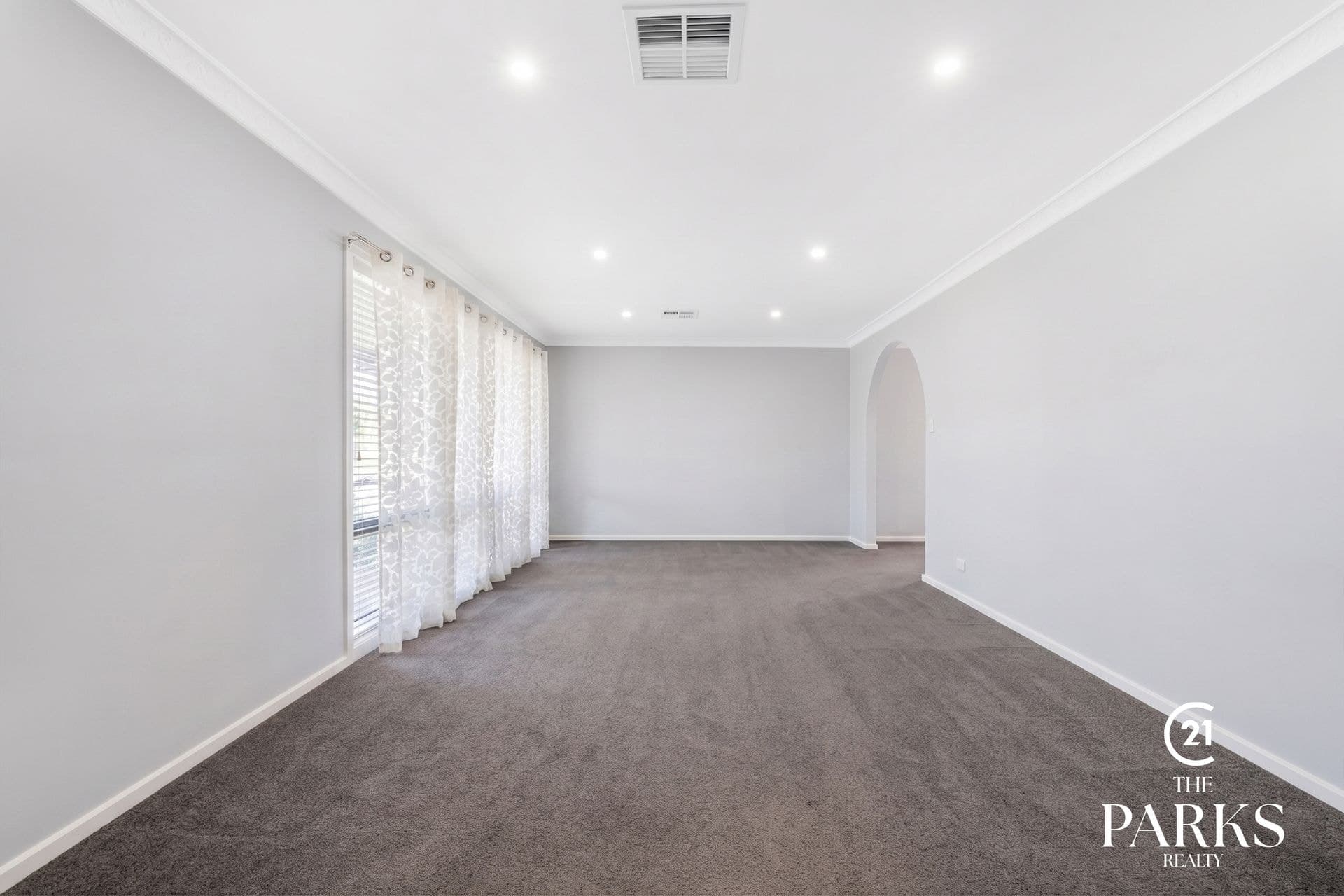 5 Megan Avenue, Smithfield, NSW, 2164, Smithfield - Thumbnail 2