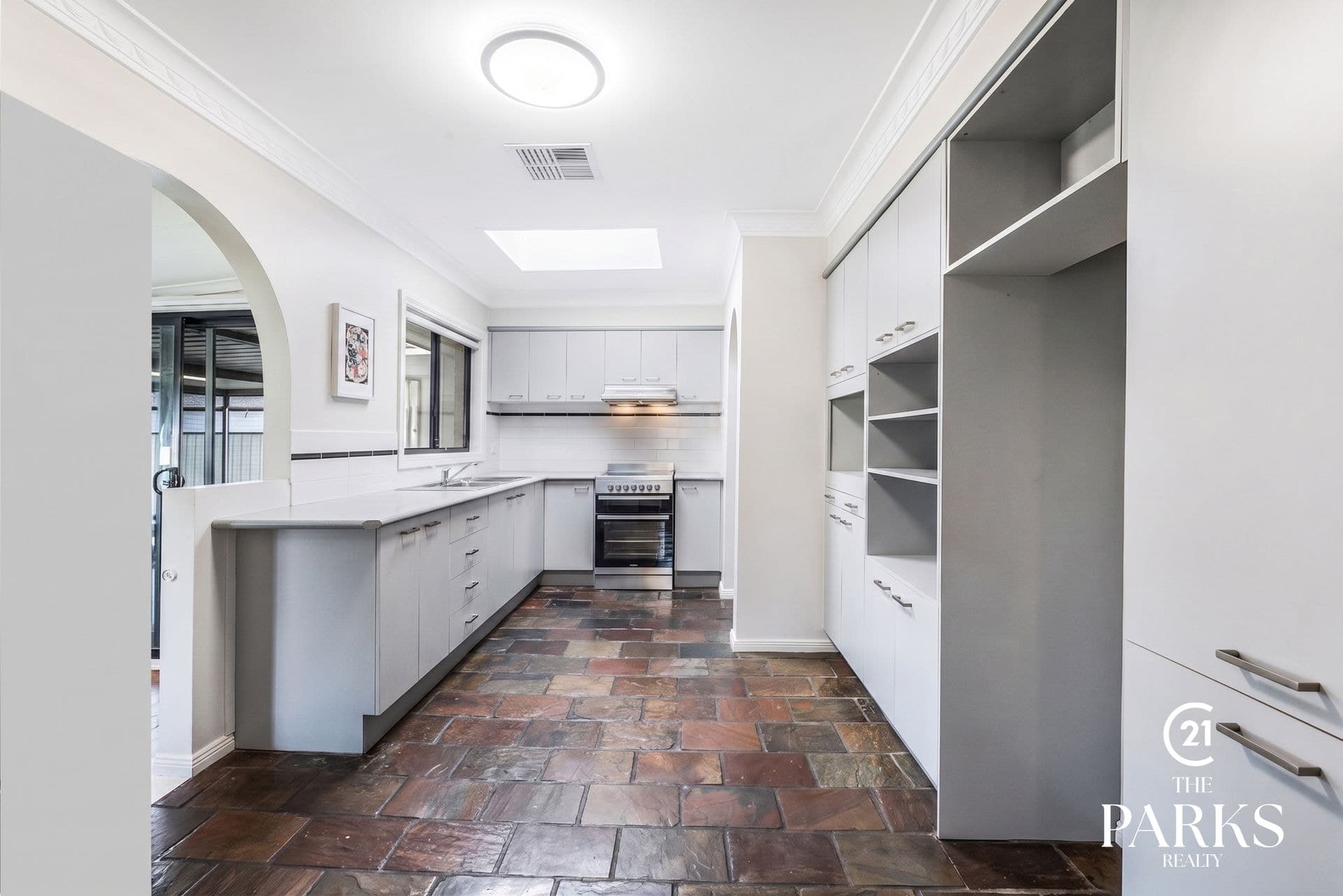 5 Megan Avenue, Smithfield, NSW, 2164, Smithfield - Thumbnail 4