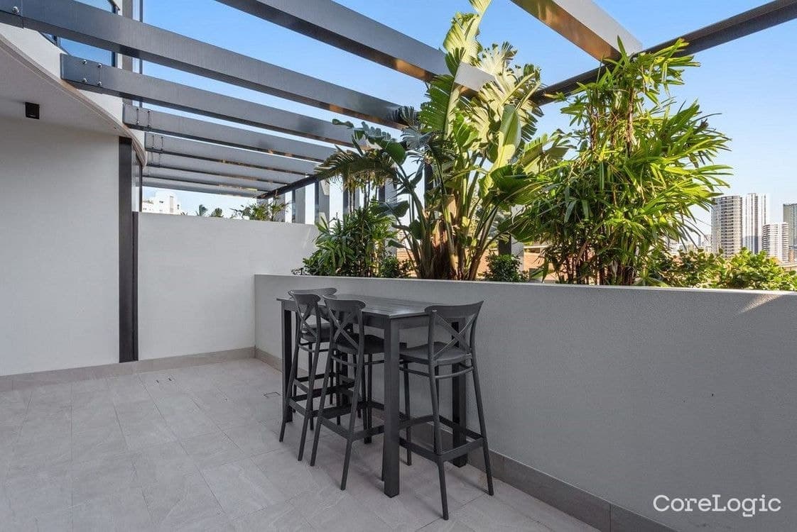 205/28-30 Second Avenue, BROADBEACH, QLD 4218, Broadbeach - Thumbnail 6