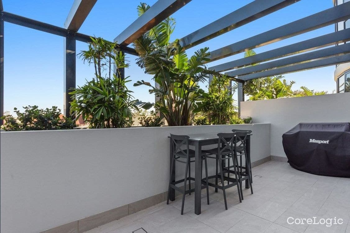 205/28-30 Second Avenue, BROADBEACH, QLD 4218, Broadbeach - Thumbnail 7