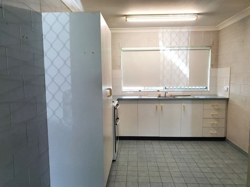 2 / 3 Kensington Street, Norville, Norville - Thumbnail 4