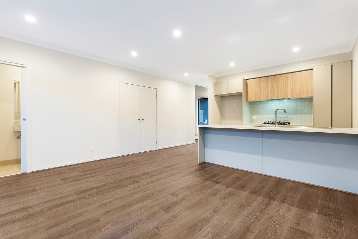 5 Seve Walk, Clyde North VIC 3978, Clyde North - Thumbnail 2