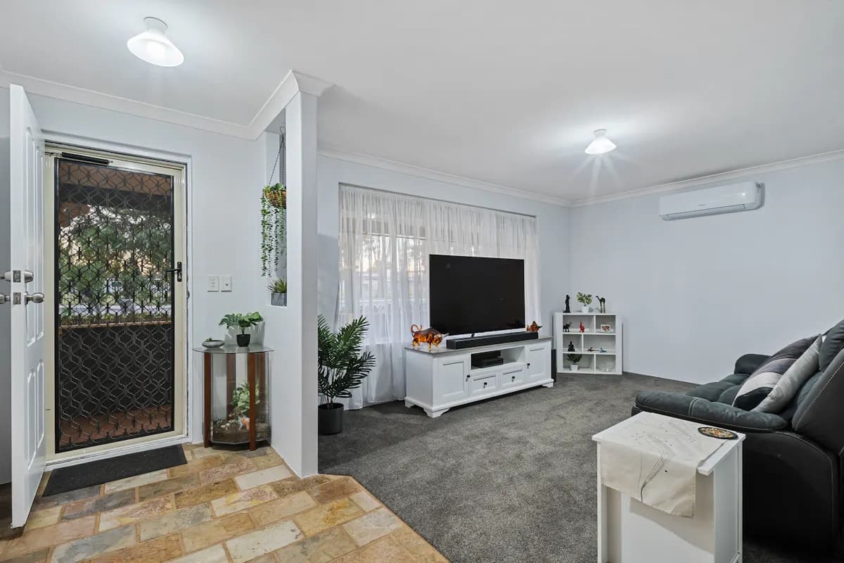 38 Fairview Drive, Waikiki, WA, 6169, Waikiki - Thumbnail 3