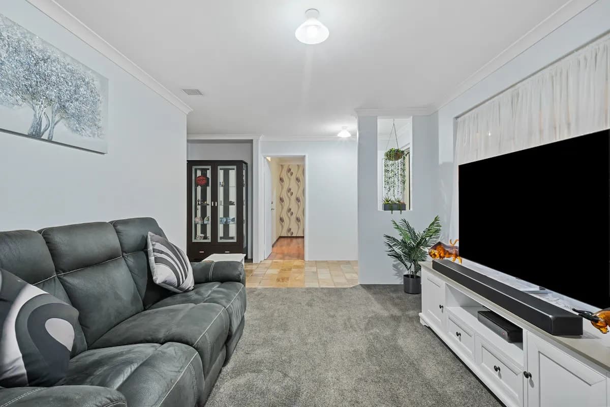 38 Fairview Drive, Waikiki, WA, 6169, Waikiki - Thumbnail 4
