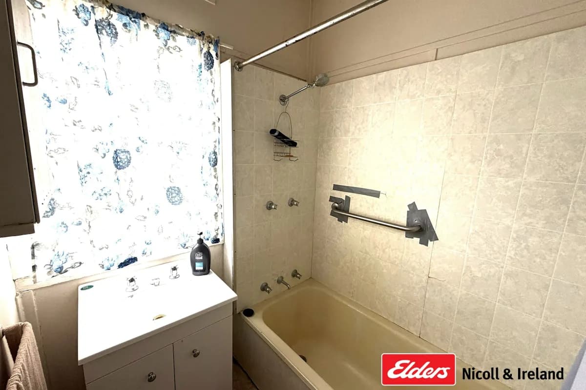 9 Coral Way, West Bathurst, NSW, 2795, West Bathurst - Thumbnail 8