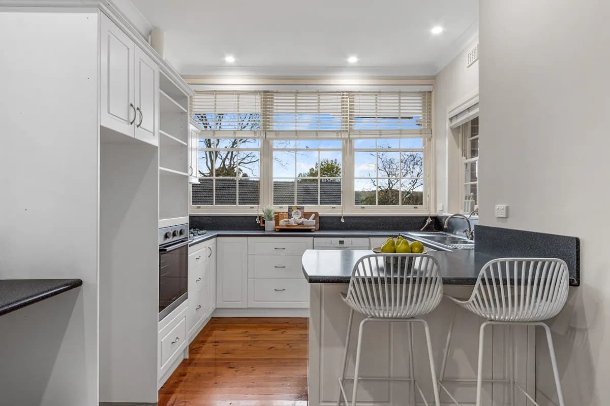 9 Tilbrook Avenue, Clare, SA, 5453, Clare - Thumbnail 3