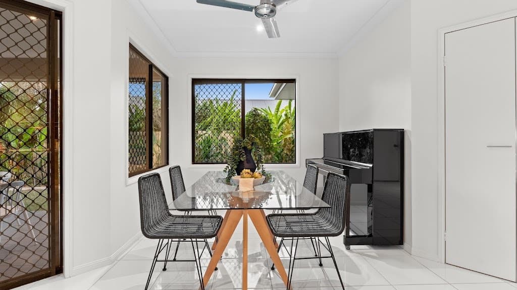 3 Hodkinson Street, Redlynch, QLD, 4870, Redlynch - Thumbnail 6