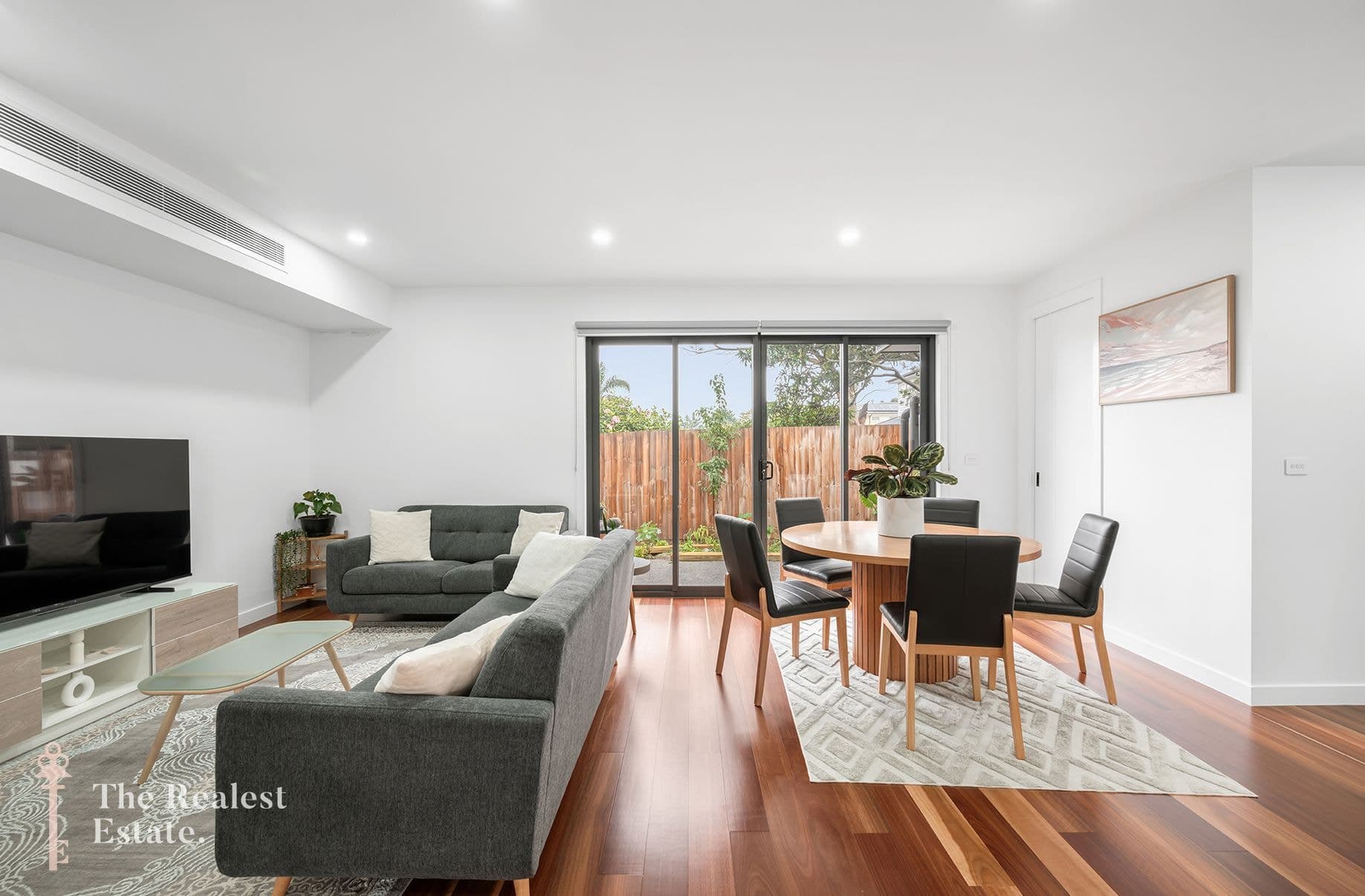 25 Summit Avenue, Oak Park, Oak Park - Thumbnail 2
