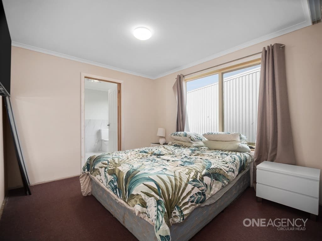211 West Calder Road, Calder, Calder - Thumbnail 7