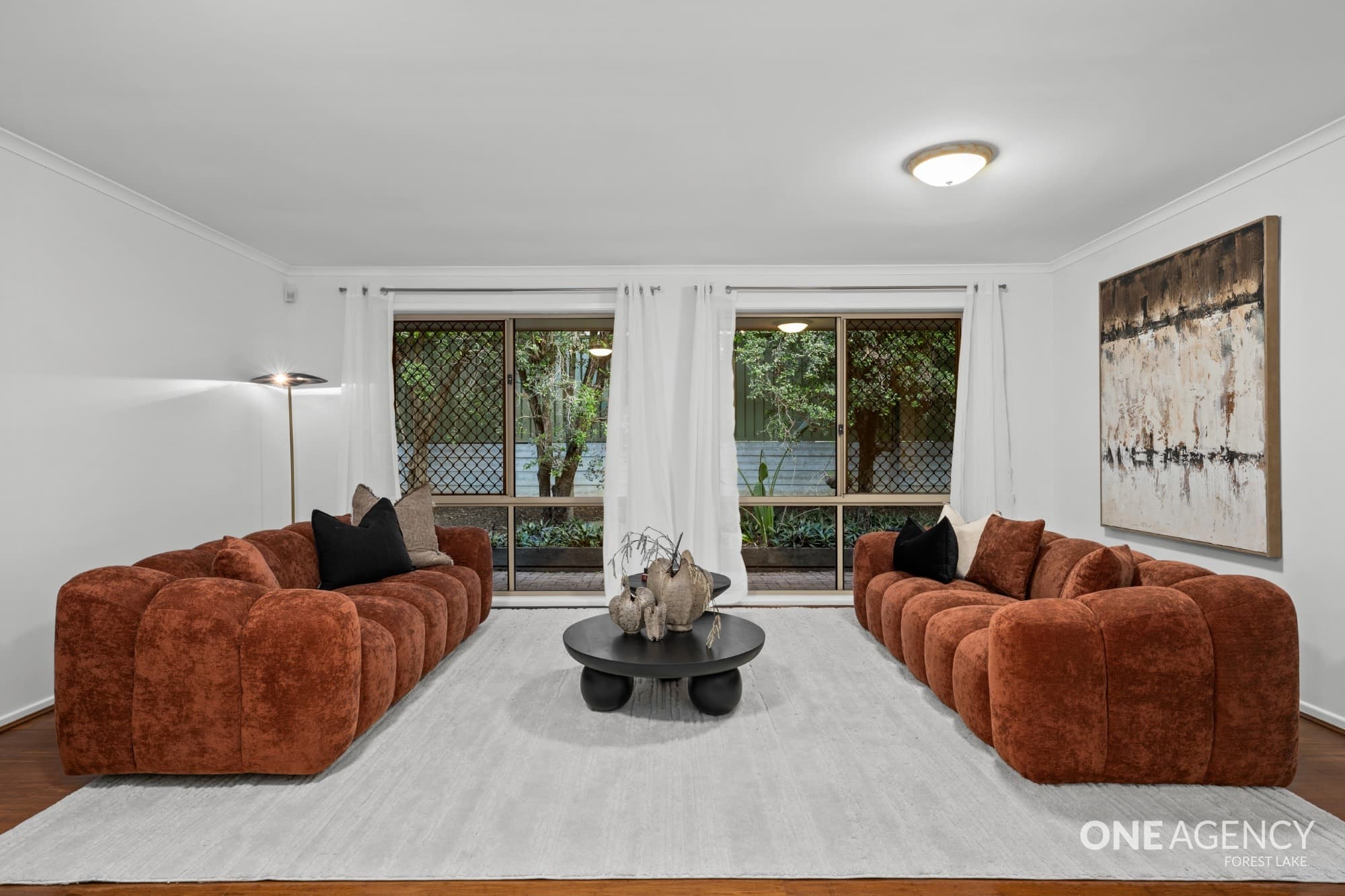 16 Toorak Place, Forest Lake, Forest Lake - Thumbnail 3