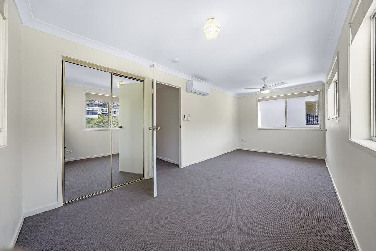 Unit 1/7-9 Ewart Street, BURLEIGH HEADS QLD 4220, Burleigh Heads - Thumbnail 4