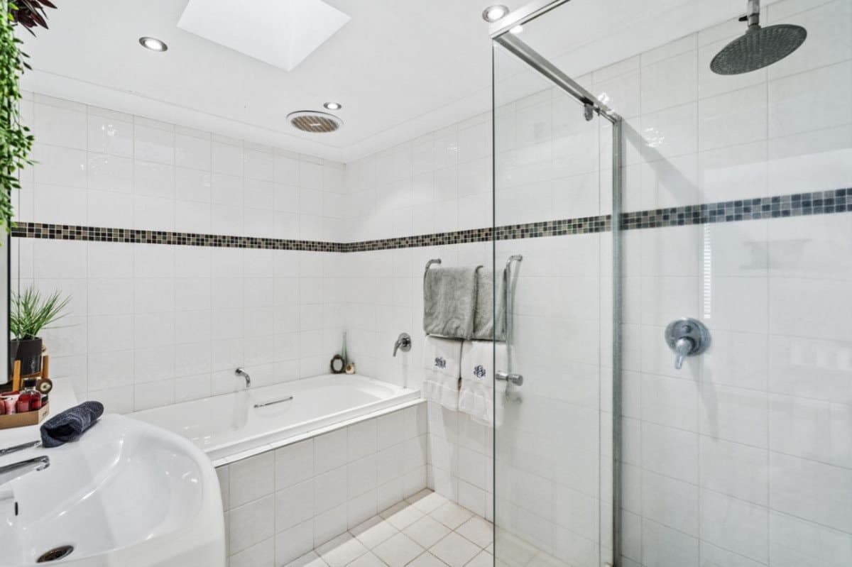 3/8 Barbet Place, Burleigh Waters QLD 4220, Burleigh Waters - Thumbnail 8