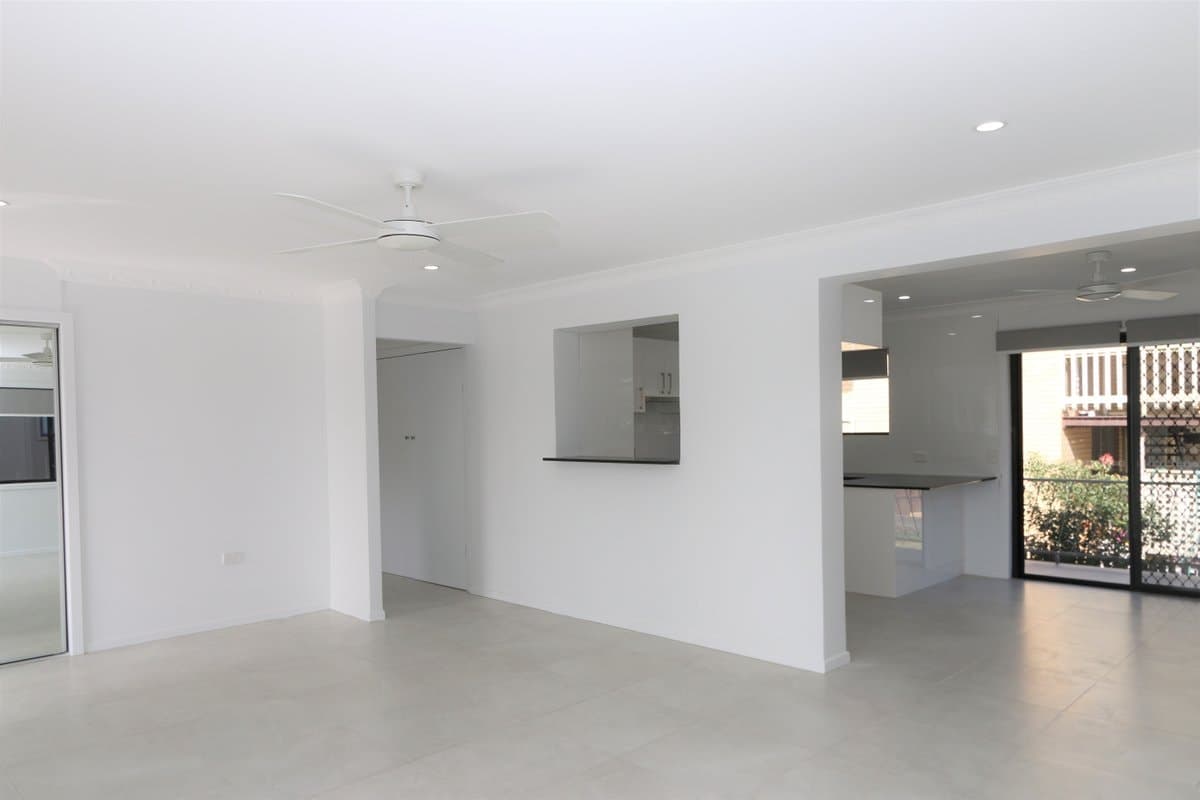 54 Harran Street, SOUTHPORT QLD 4215, Southport - Thumbnail 5