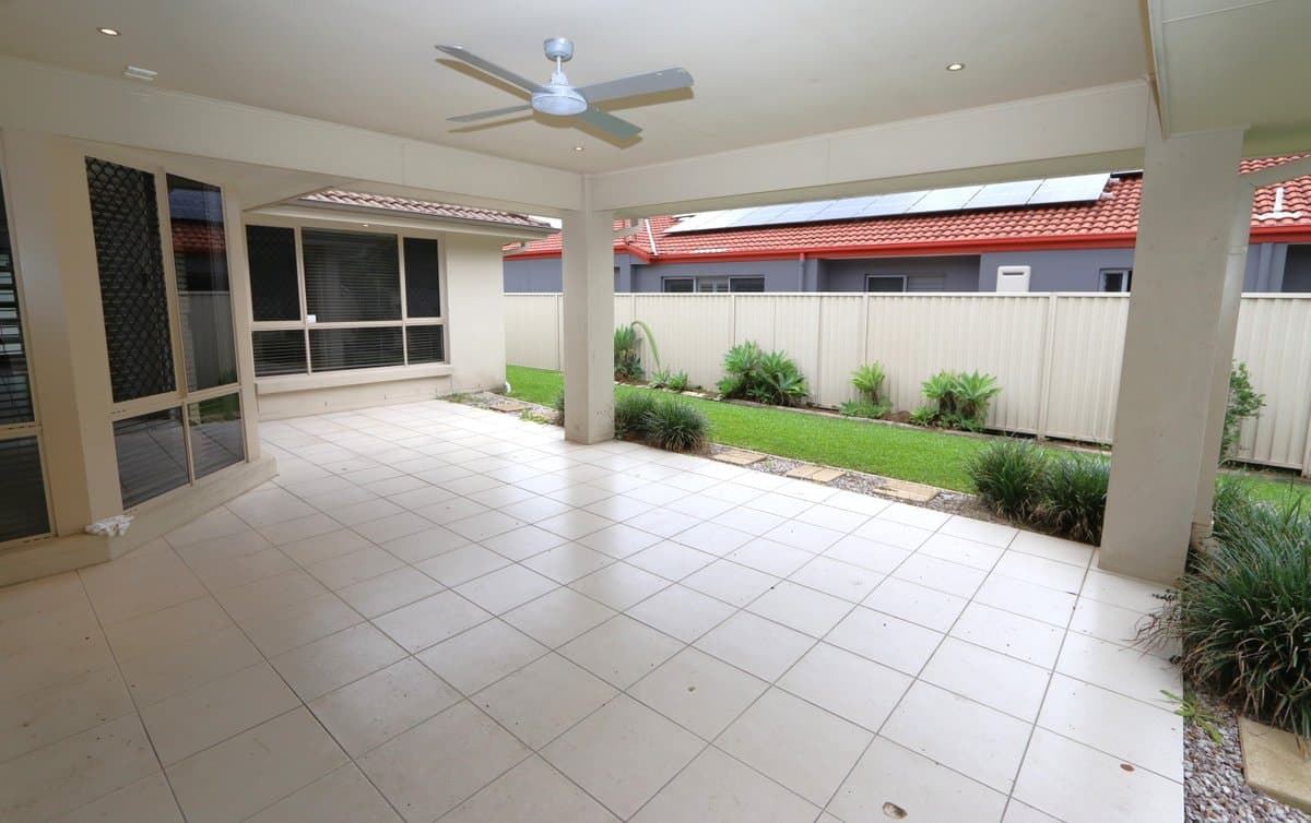 10 Stringybark Drive, MOLENDINAR QLD 4214, Molendinar - Thumbnail 3