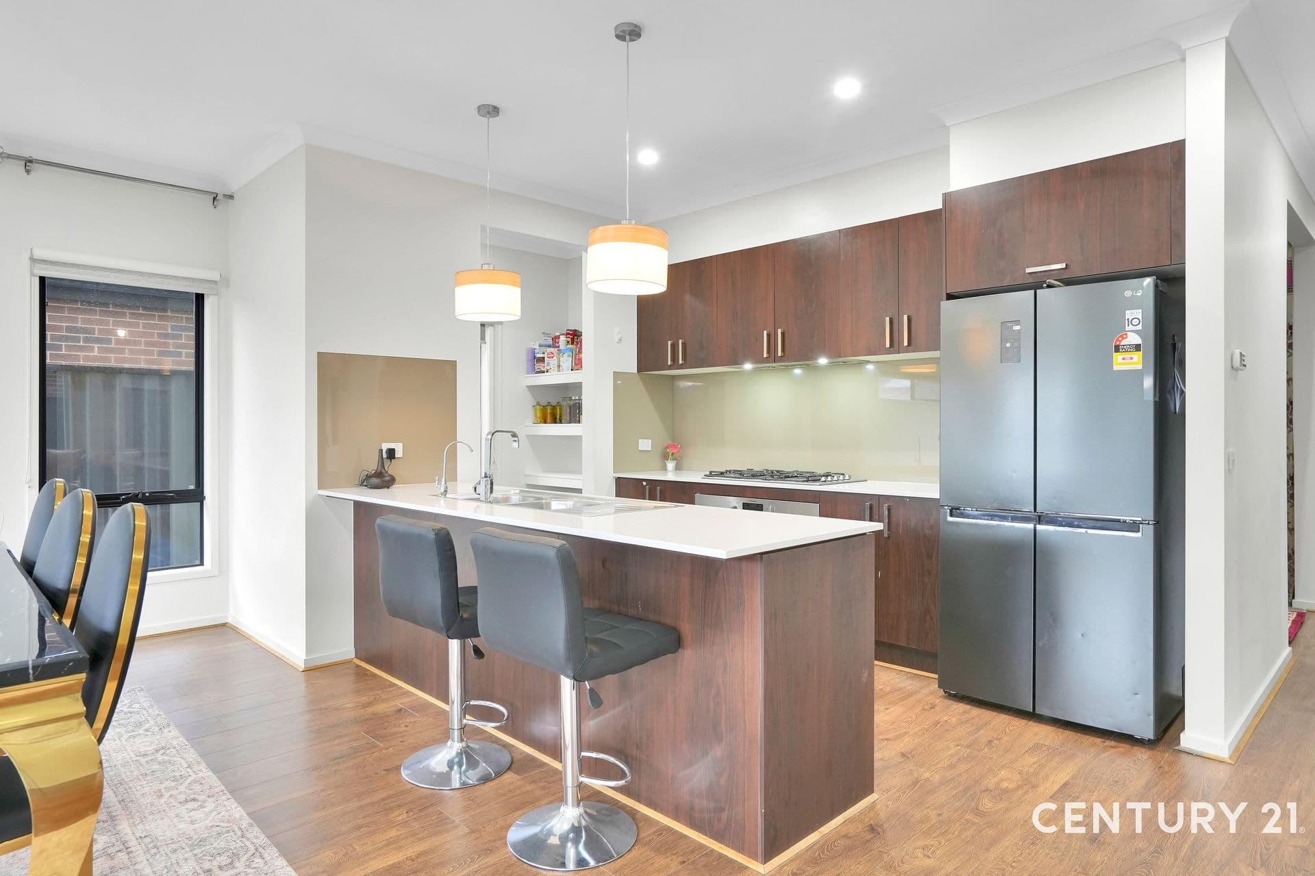 Suite 4 241-244 Caroline Springs Blvd, Caroline Springs, VIC, 3023, Kalkallo - Thumbnail 2