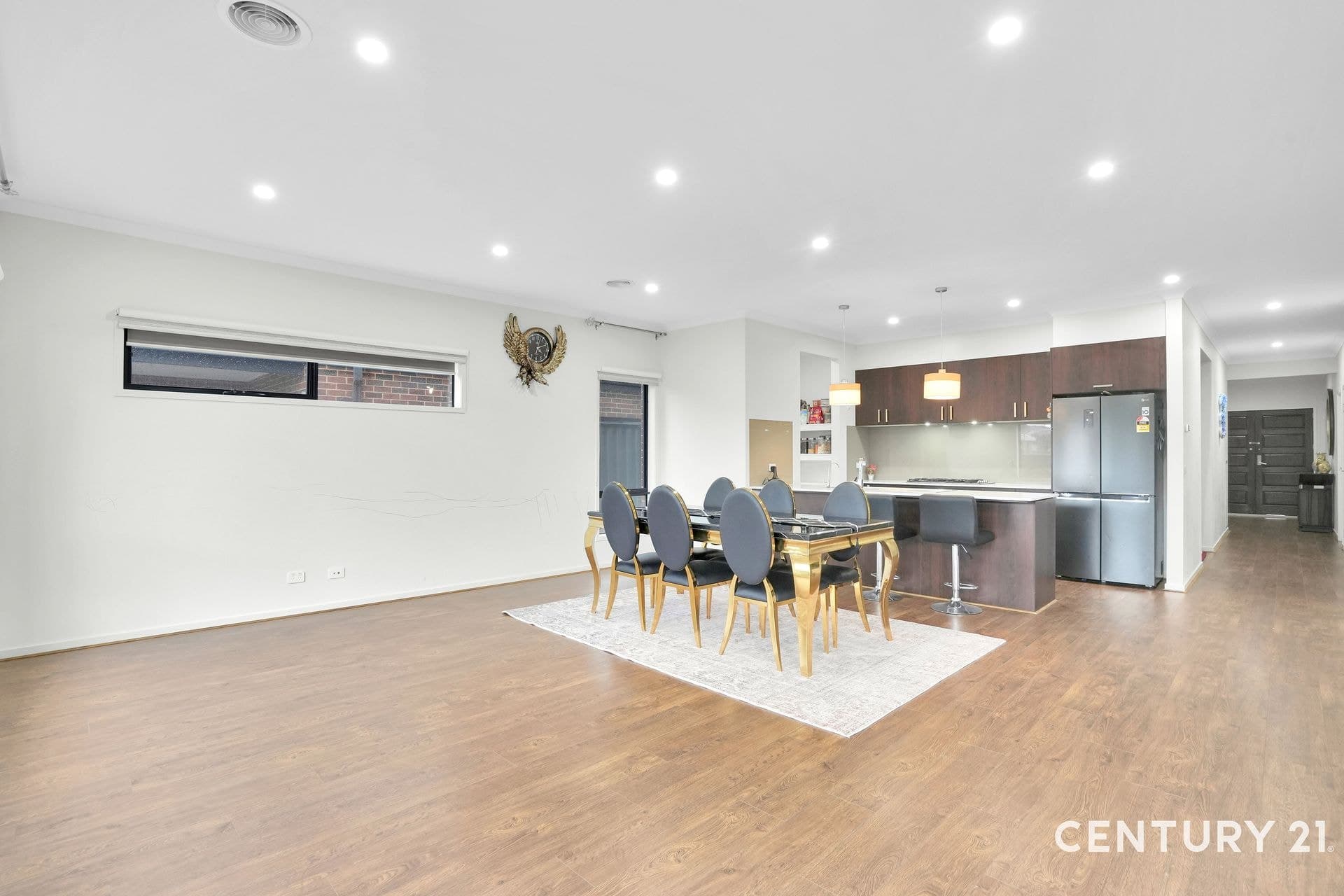 Suite 4 241-244 Caroline Springs Blvd, Caroline Springs, VIC, 3023, Kalkallo - Thumbnail 3