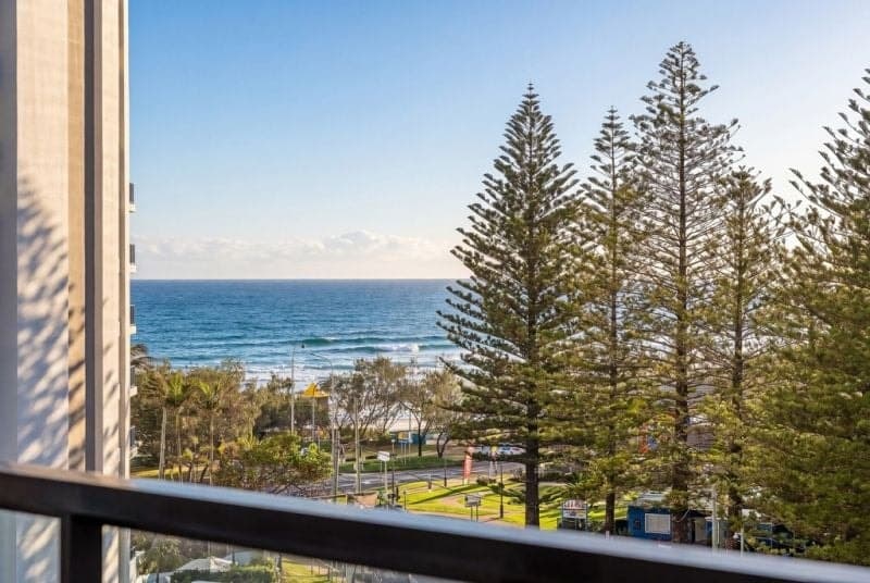 Level 6/605/95-97 Old Burleigh Road, Broadbeach - Thumbnail 4
