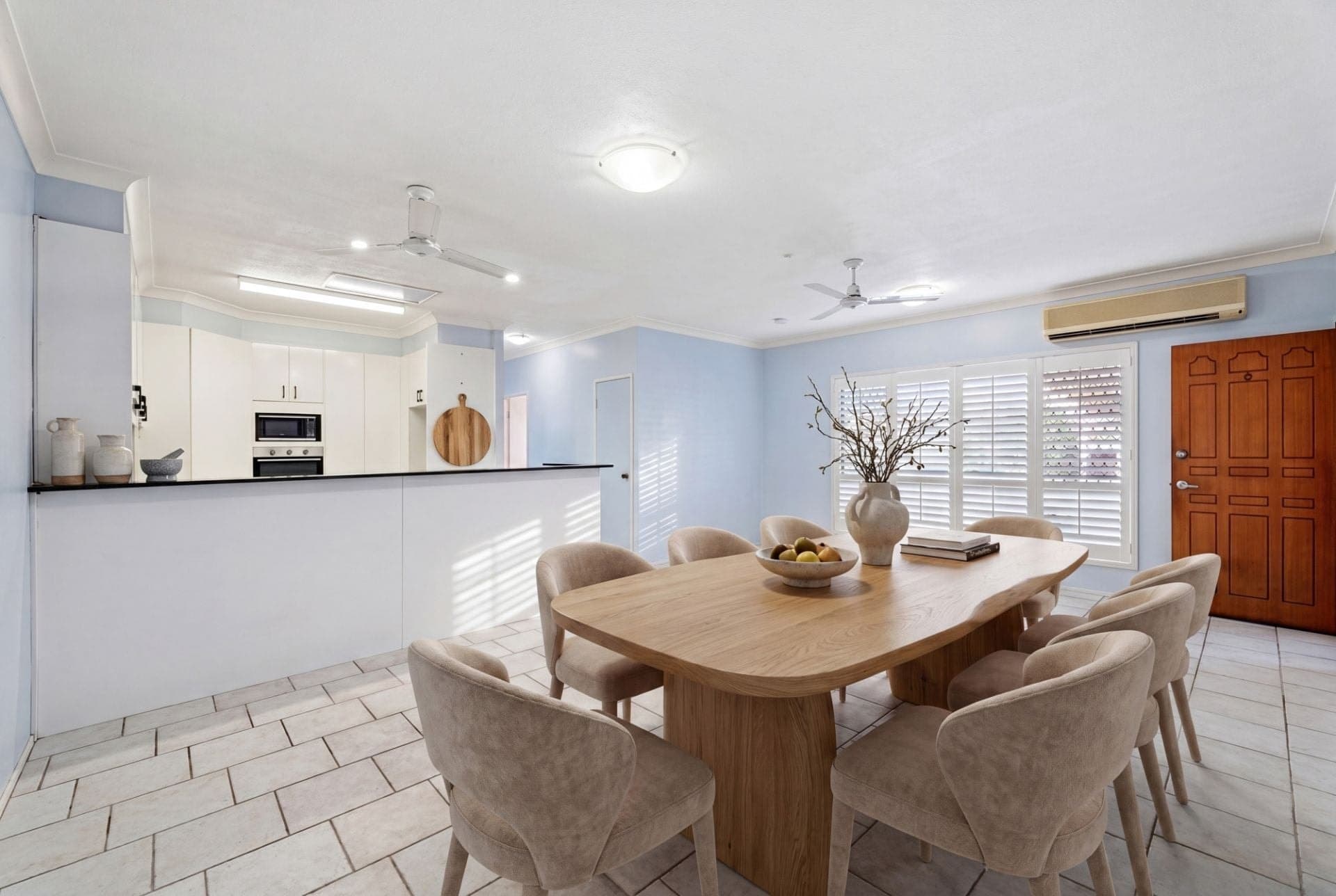 8/30 Sportsman Avenue, Mermaid Beach - Thumbnail 4