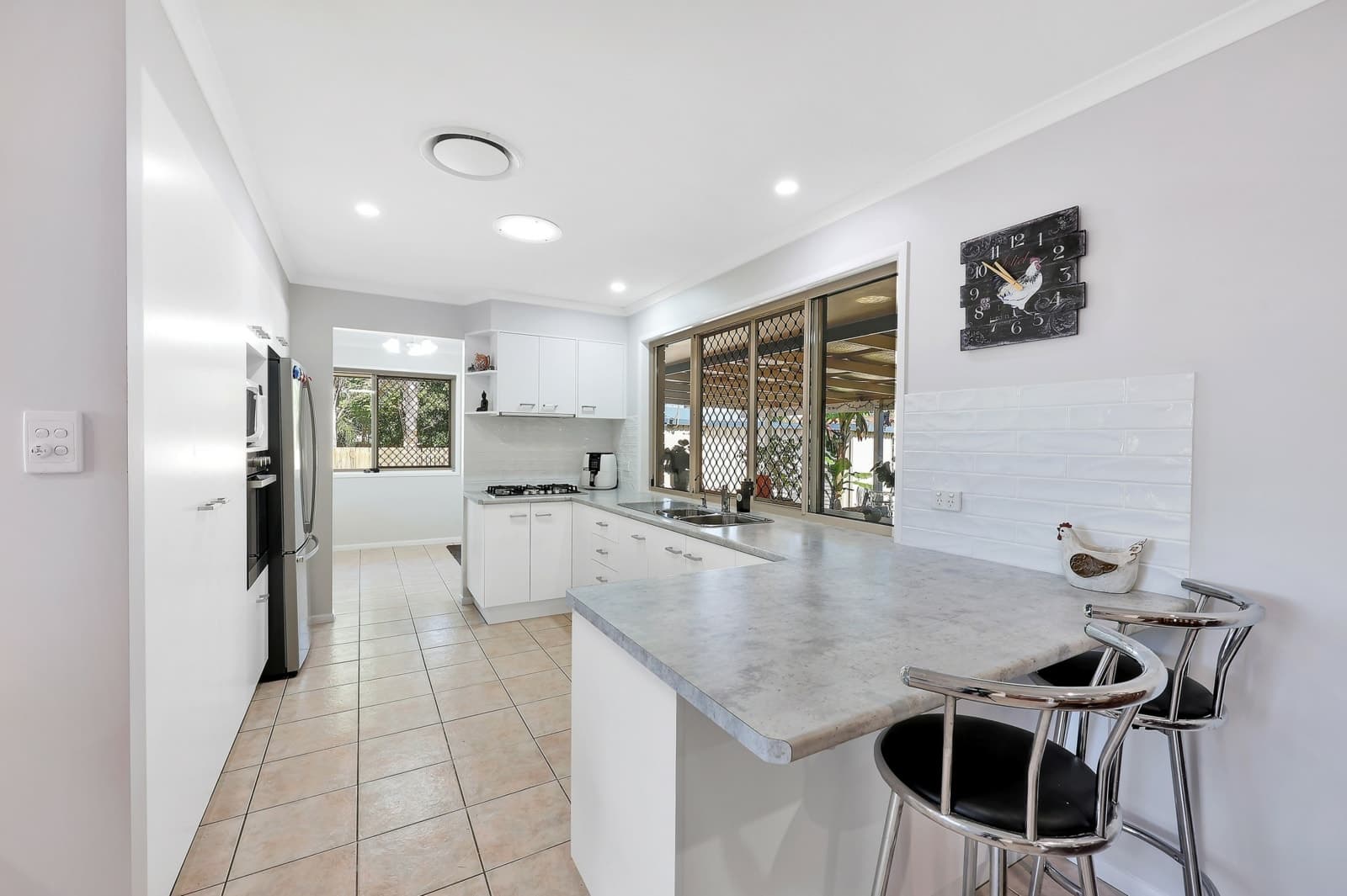 4 Solander Street, BARGARA, Bargara - Thumbnail 8