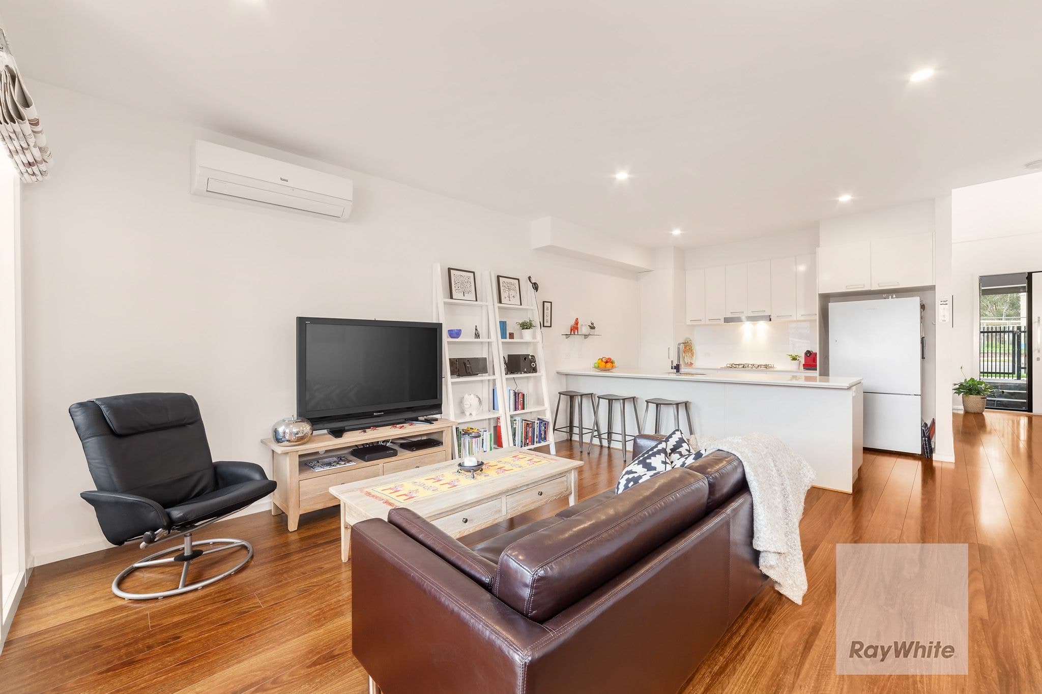 56 Stellar Place, Bundoora VIC 3083, Bundoora - Thumbnail 7