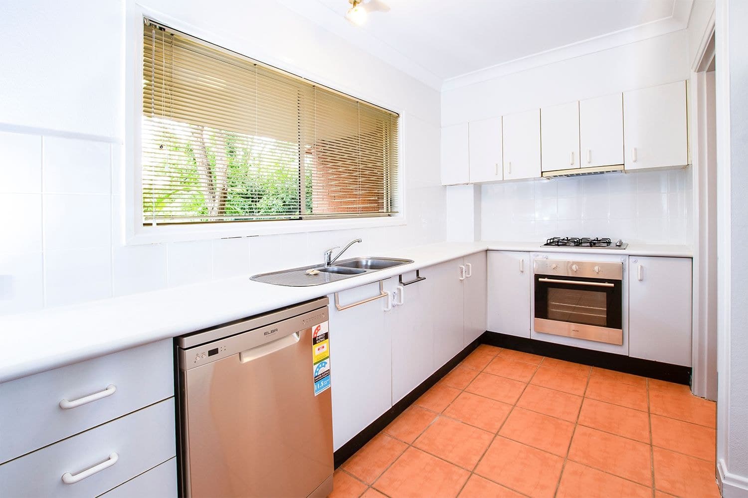 8/92 Hunter Street, Hornsby NSW 2077, Hornsby - Thumbnail 4