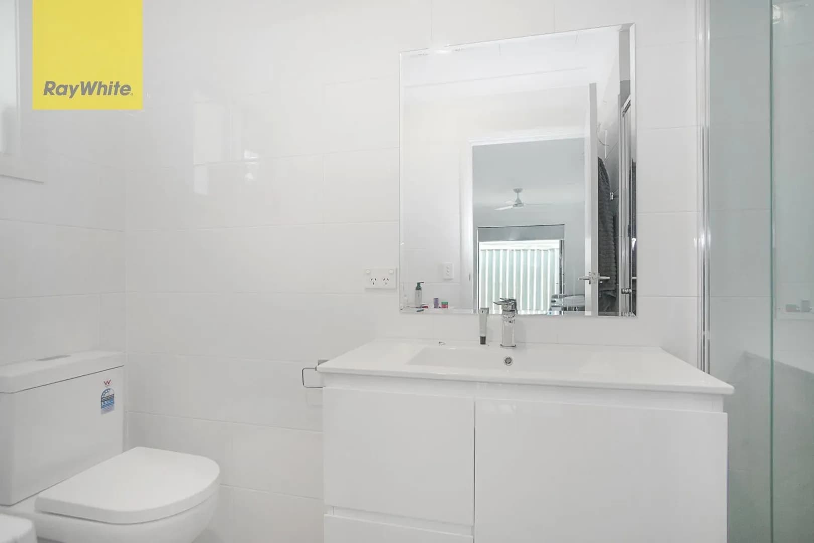 18a Erin Place, Casula NSW 2170, Casula - Thumbnail 2