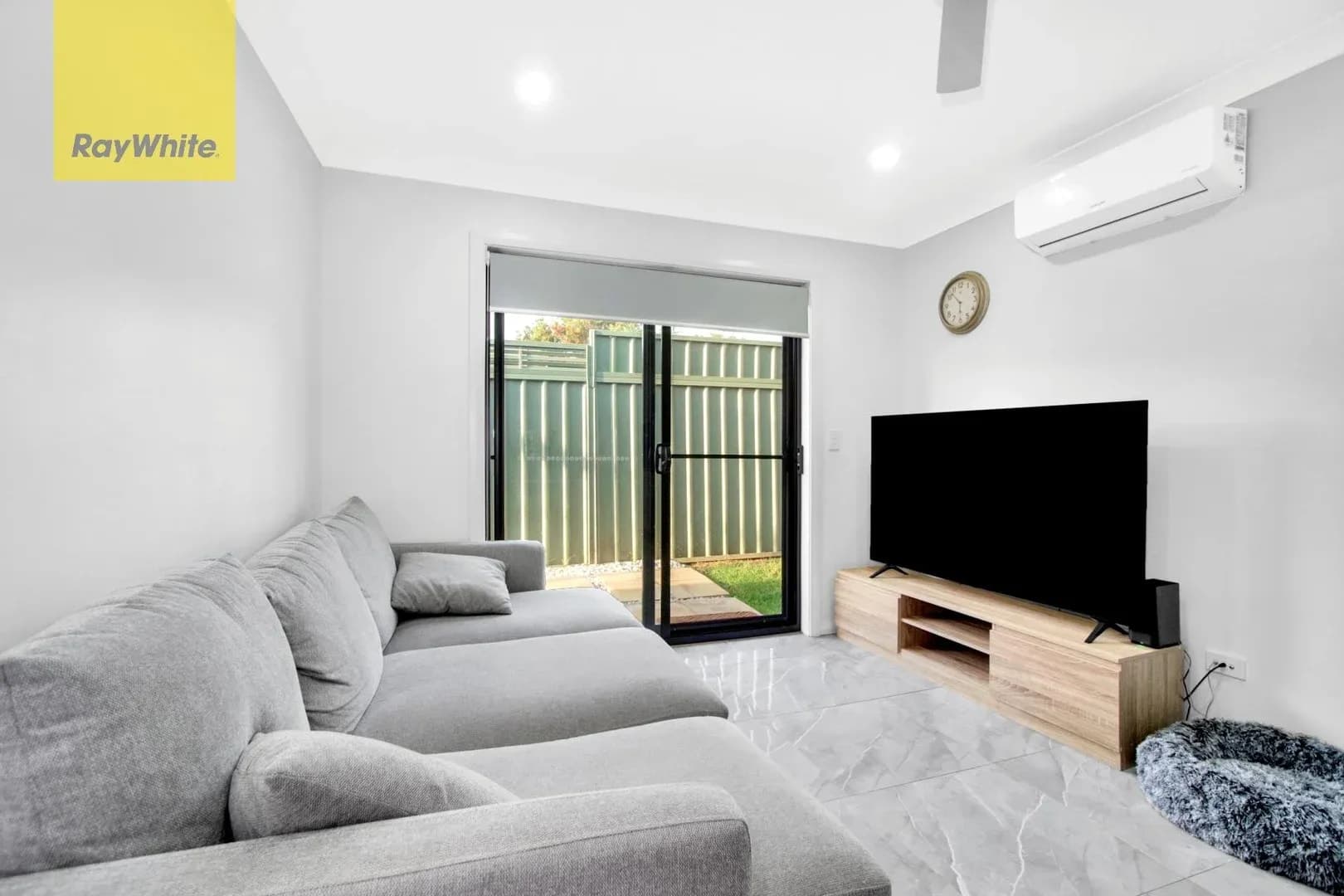 18a Erin Place, Casula NSW 2170, Casula - Thumbnail 4