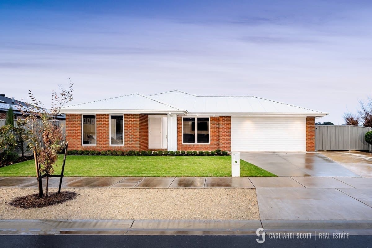 15 Marsanne Street, Shepparton, Shepparton - Image 1