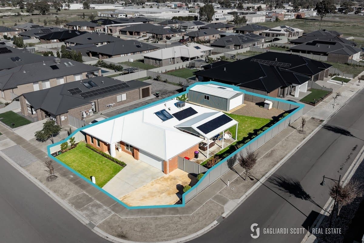 15 Marsanne Street, Shepparton, Shepparton - Thumbnail 2