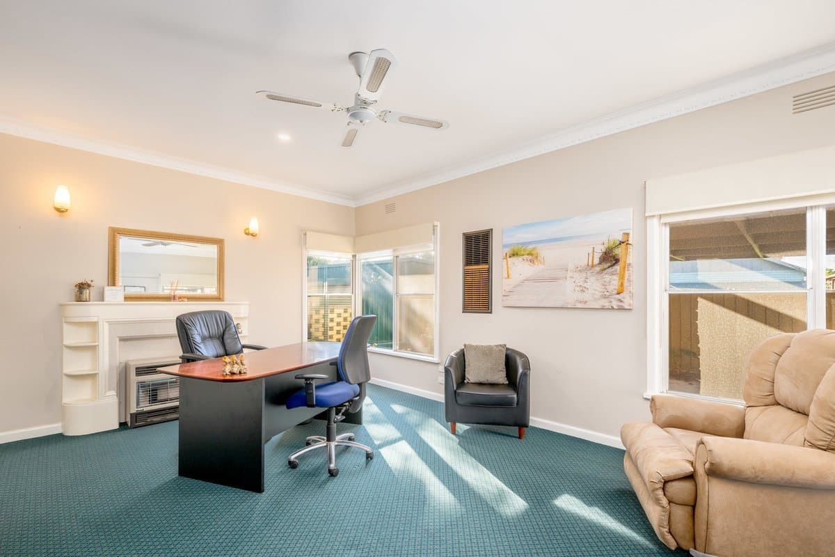 105 Balaclava Road, Shepparton, Shepparton - Thumbnail 6