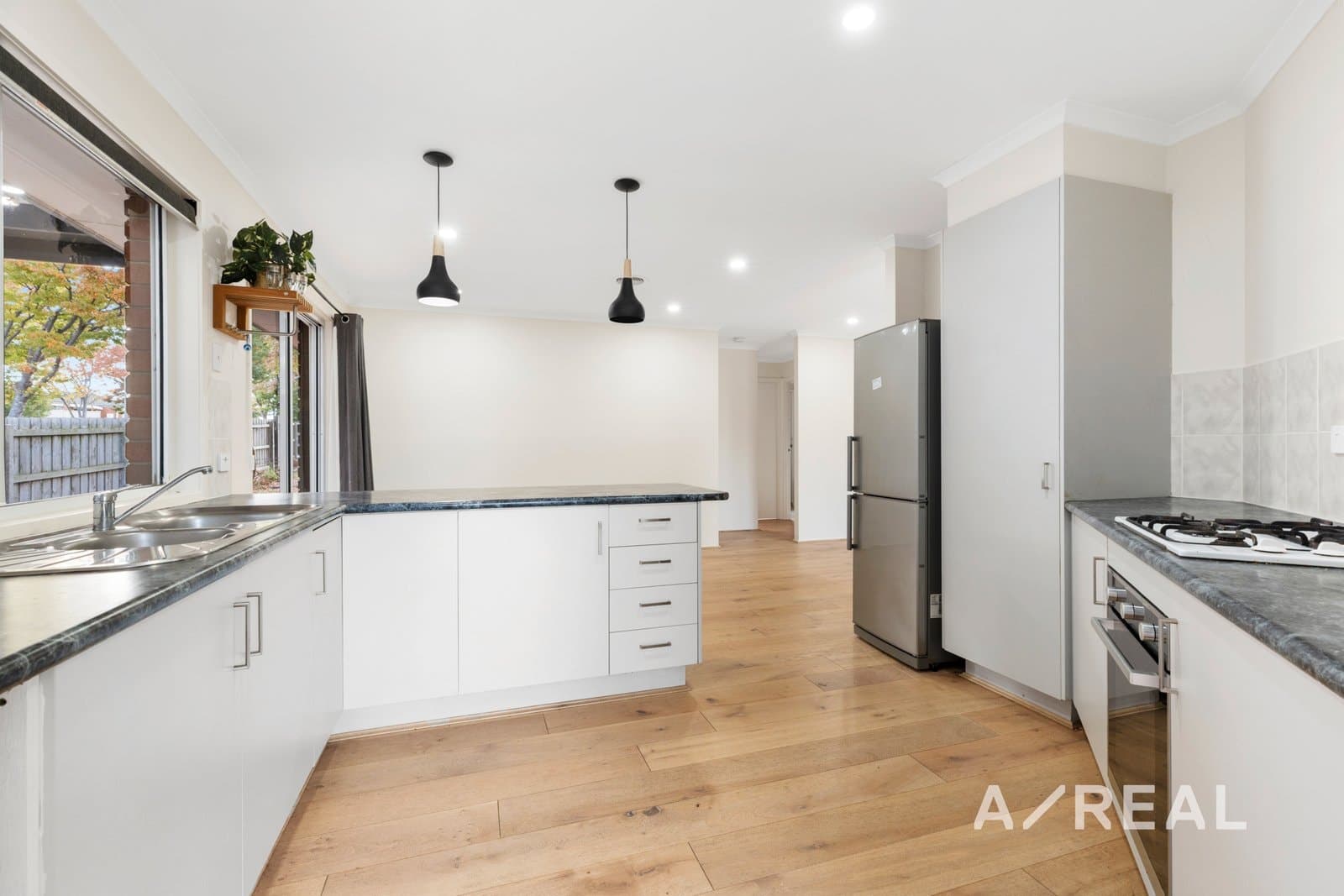 2 Craft Walk, Narre Warren South VIC 3805, Narre Warren South - Thumbnail 2