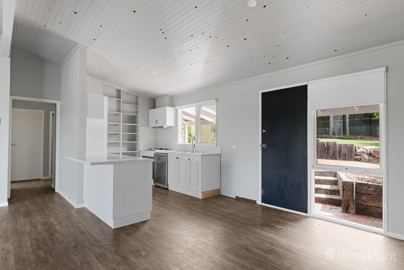 8 Wirth StreetFlora Hill, VIC 3550  - Leased, Flora Hill - Thumbnail 4