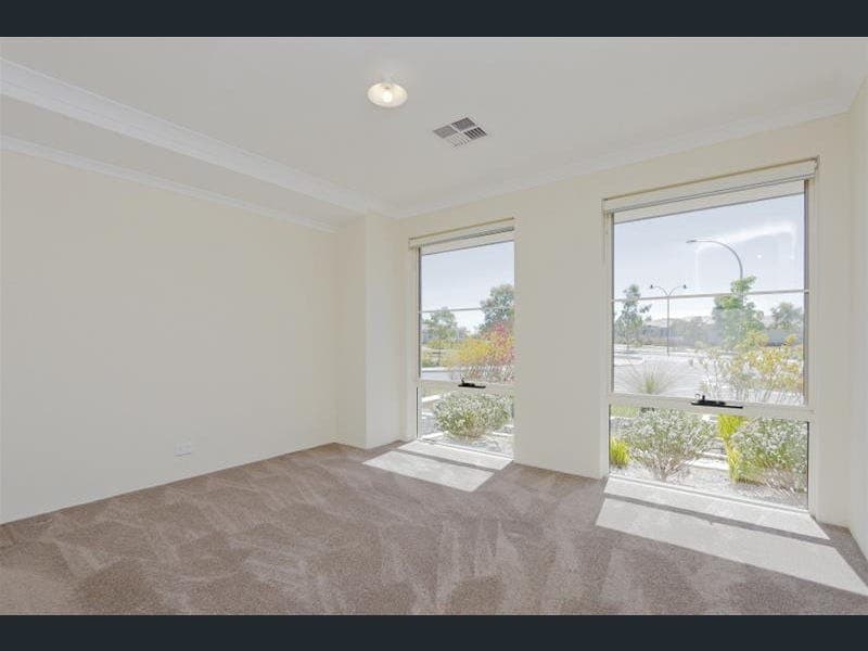 174 Banrock Drive, ELLENBROOK, WA 6069, Ellenbrook - Thumbnail 2